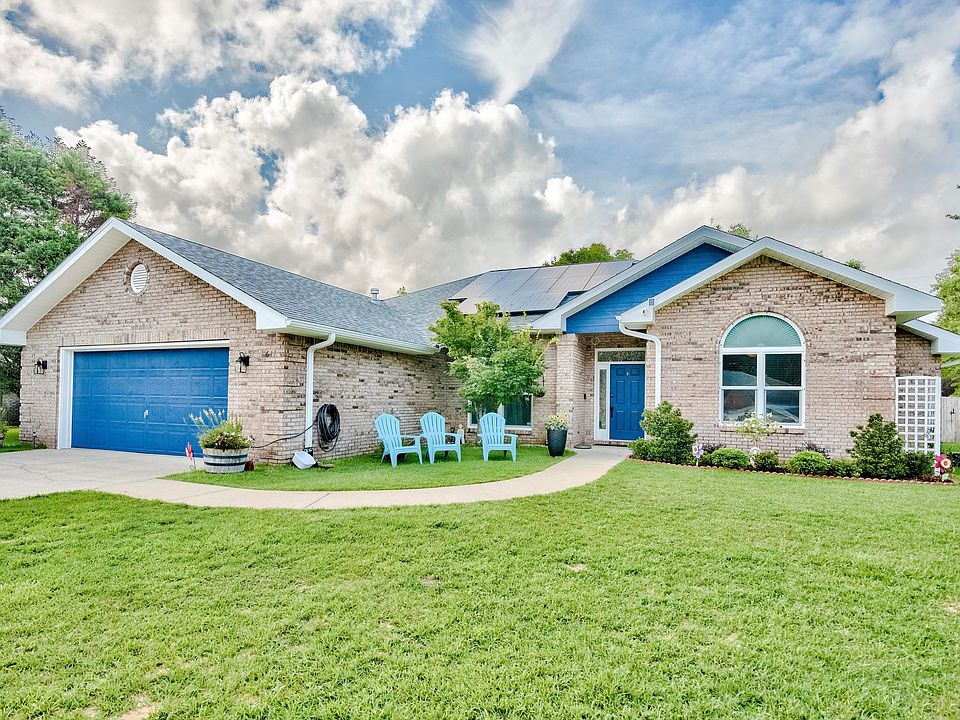 1st image of 611 Kilcullen Dr
