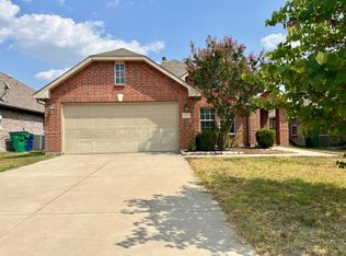2112 Catherine Ln, McKinney, TX 75071