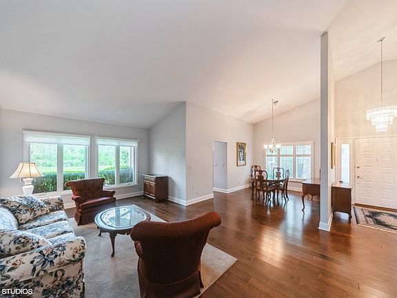 4th image of 1312 Kempton Dr #146D