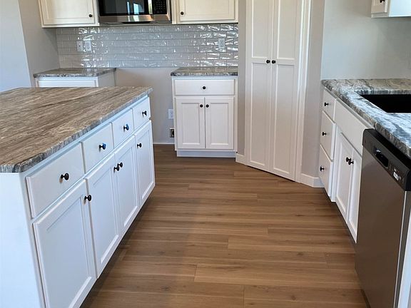4th image of 1256 Brayden Ln