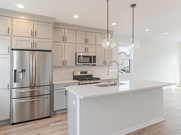 2nd image of 2500 Normandy Rd Unit 60