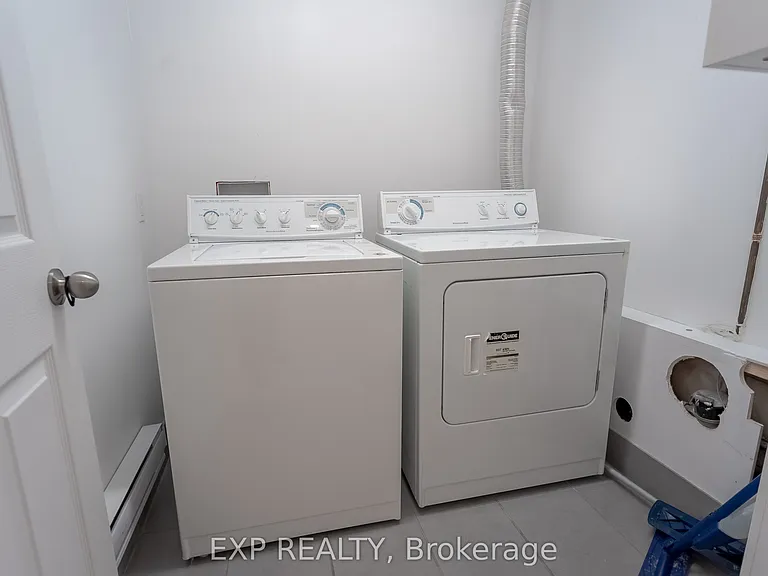 28 Chartwell Ave — Photo 32