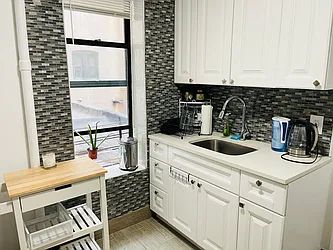 648 Grand Street, #4F