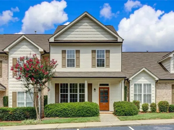 17 Abelia Ct, Greensboro, NC 27455