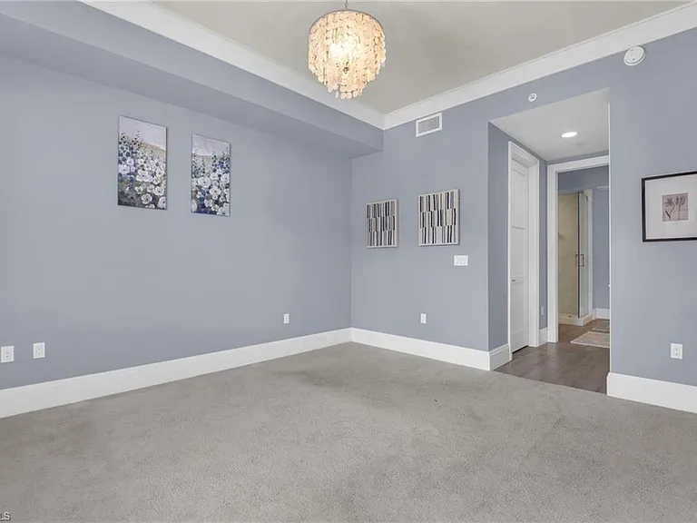 1035 3rd Ave S #406 — Photo 14
