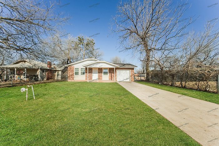 1st image of 603 SE 51st St