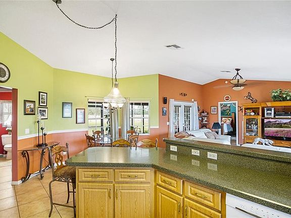 3rd image of 5440 County Road 577