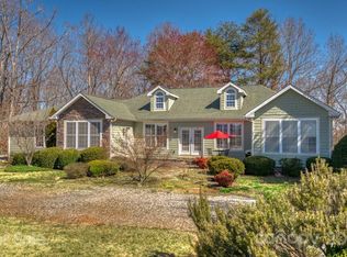 388 Gilbert Rd, Columbus, NC 28722