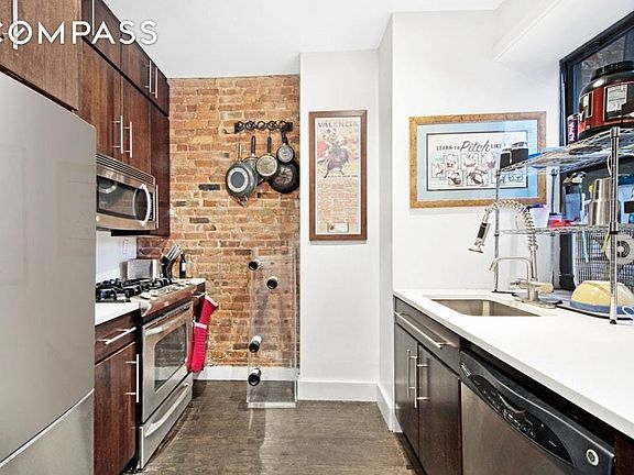 5th image of 344 W 14th St APT C4