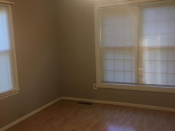 4th image of 11423 Felton St