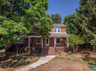1104 N Coalter St, Staunton, VA 24401