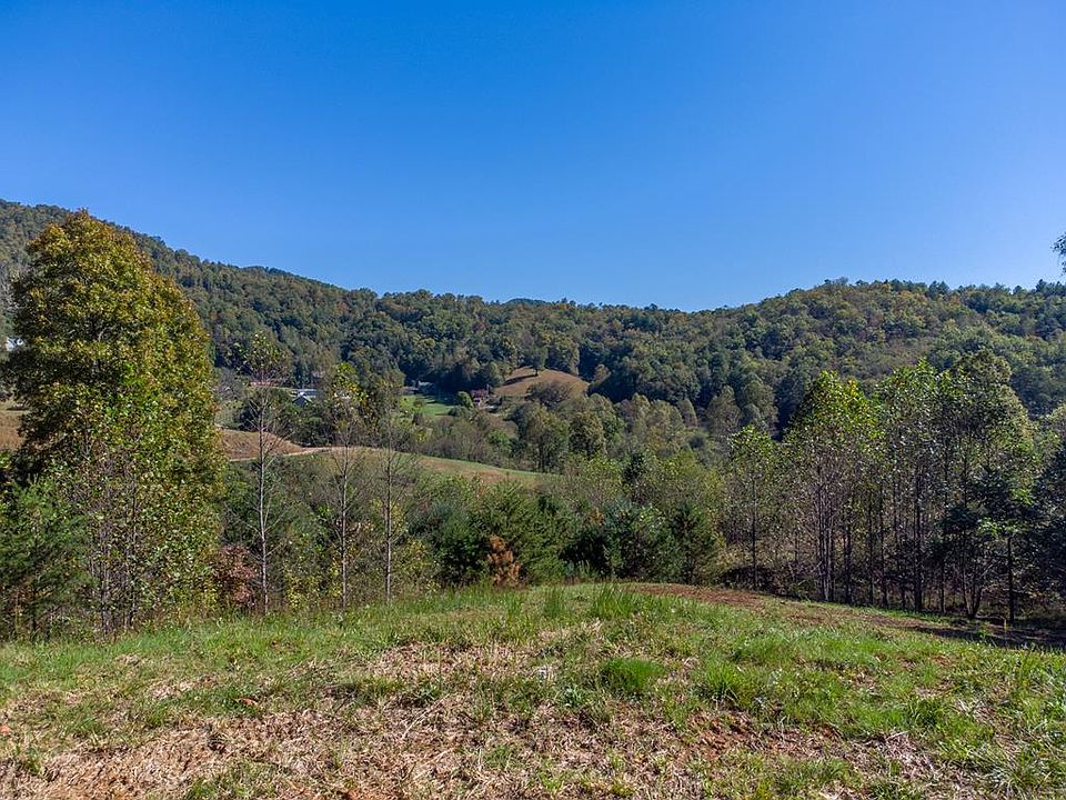 1st image of 15 Mane Loop Rd