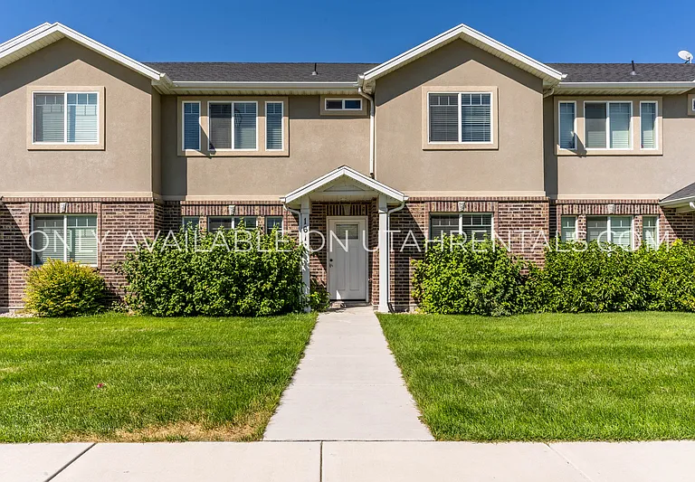 161 N 1275 W — Photo 1