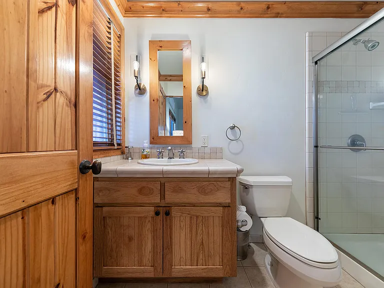 12326 Fairway Dr — Photo 19