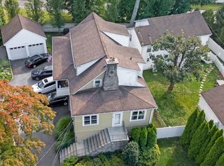 19 Urban St, New Canaan, CT 06840