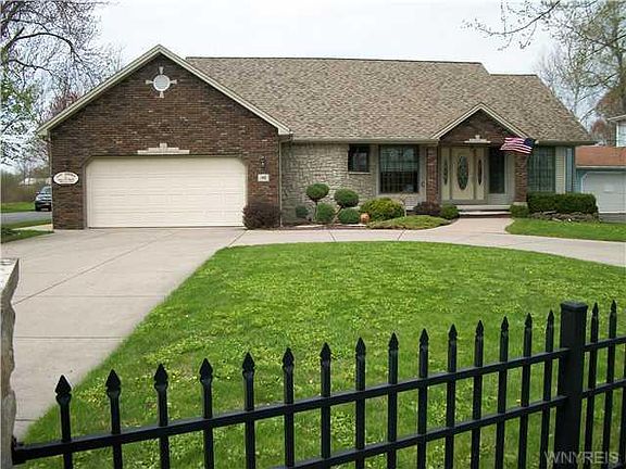 2nd image of 148 Old Falls Blvd