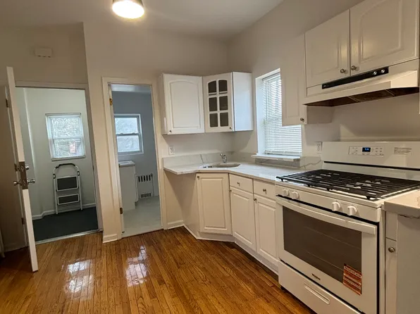 (undisclosed Address), Flushing, NY 11379