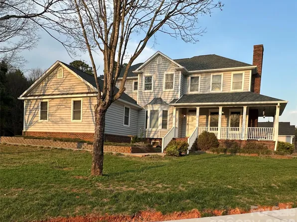 5109 McCallum Meadows Dr, Charlotte, NC 28216