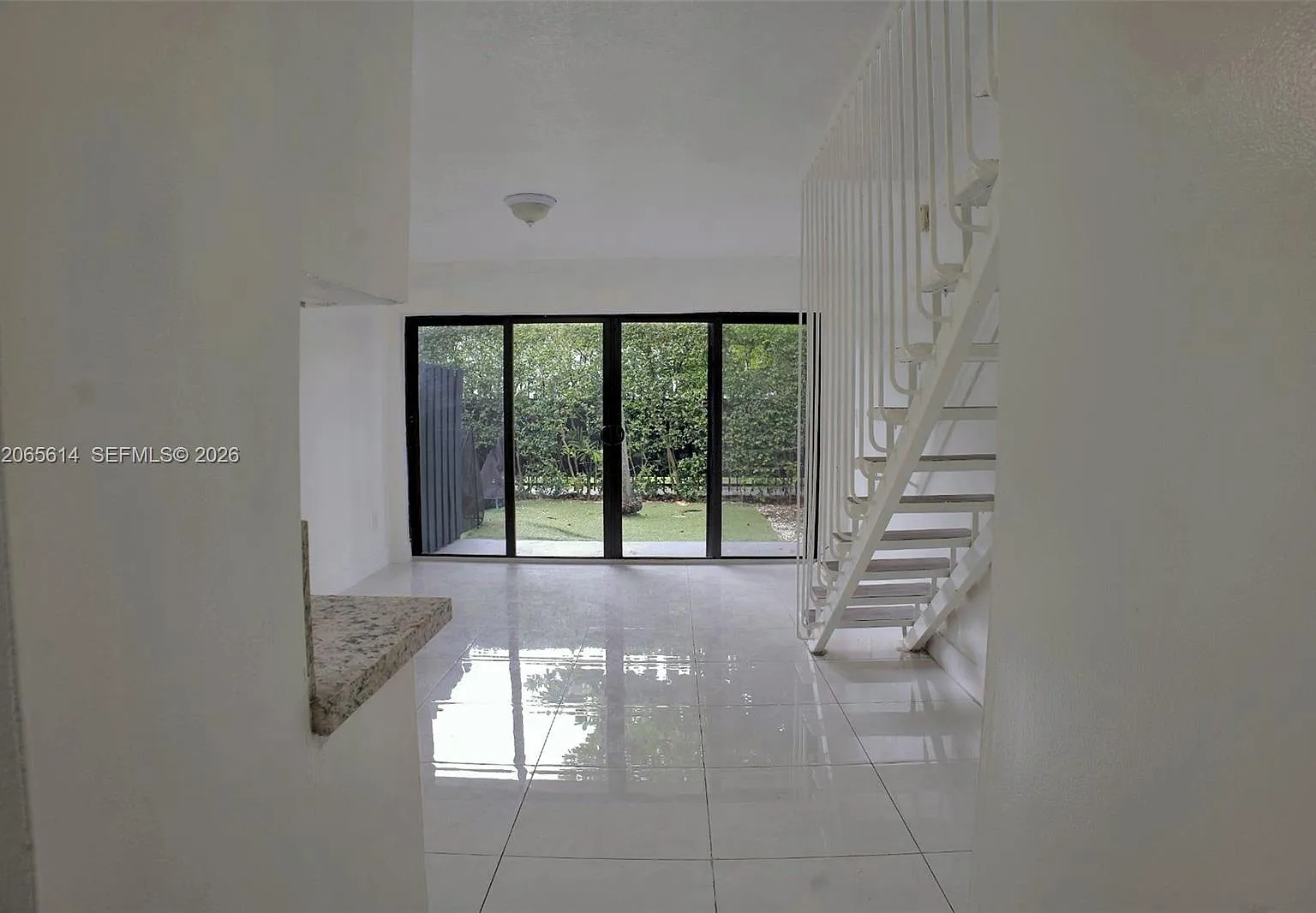Spring Garden Condo Apts — Photo 2