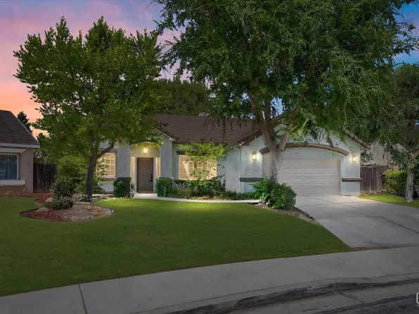 1302 Calaveras Park Dr, Bakersfield, CA 93311