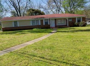 3001 Boswell Dr NW, Huntsville, AL 35811