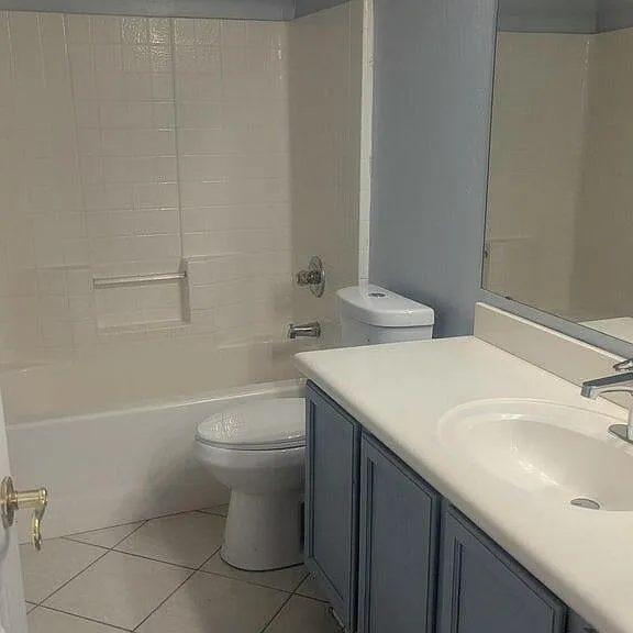 5554 W Carriage Dr — Photo 16