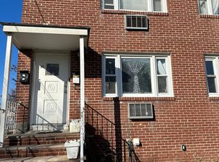 33 20th St #1, Linden, NJ 07036