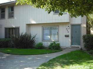 420 Florin Rd, Sacramento, CA 95831