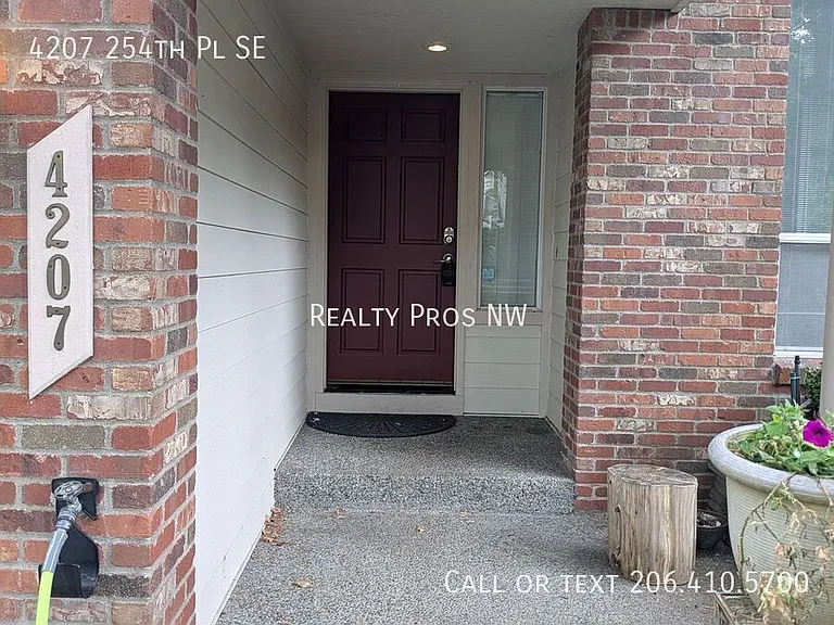 4207 254th Pl SE — Photo 2