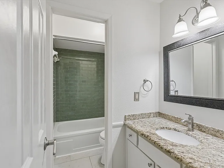 7518 Woodthrush Dr #17 — Photo 10