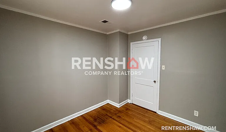 1065 Larry Ln — Photo 2