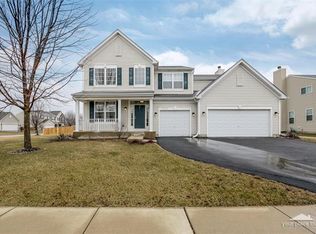 2351 Majestic Prince Ln, Montgomery, IL