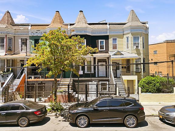 2nd image of 609 Wales Ave