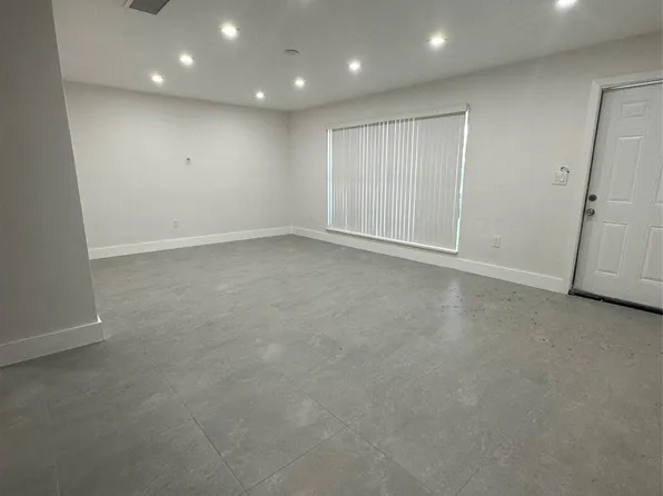 6350 Liberty St, Hollywood, FL 33024