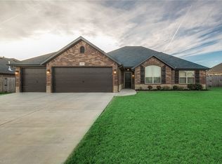 1902 SW Cypress St, Bentonville, AR 72713