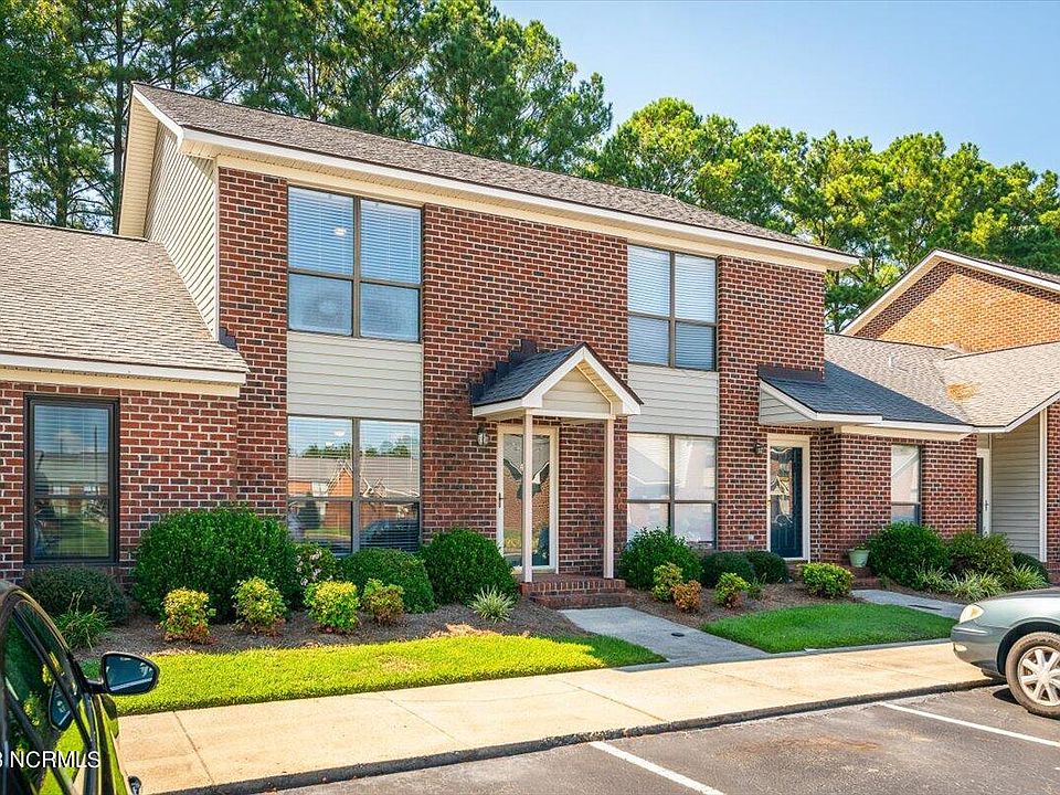 1st image of 41 Upton Drive #41