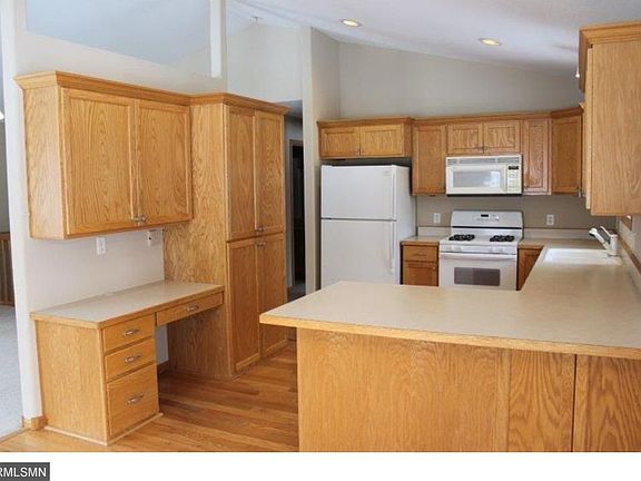 2nd image of 13743 Knollwood Dr