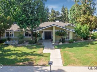 7900 Kroll Way, Bakersfield, CA 93309