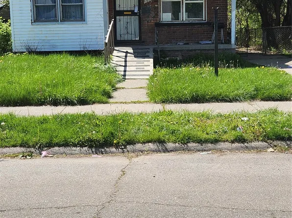 19355 Alcoy St, Detroit, MI 48205