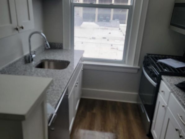311 W 3rd St APT 5