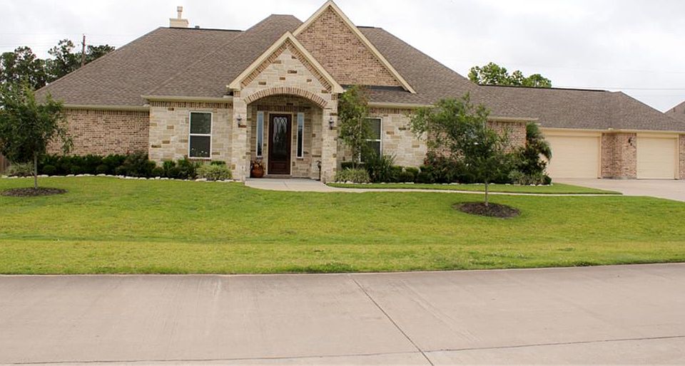 1st image of 2319 Donna Ln