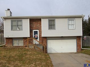 4037 NW 57th St, Lincoln, NE 68524