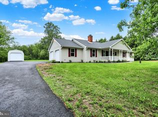 68 Vale Dr, Boyertown, PA 19512