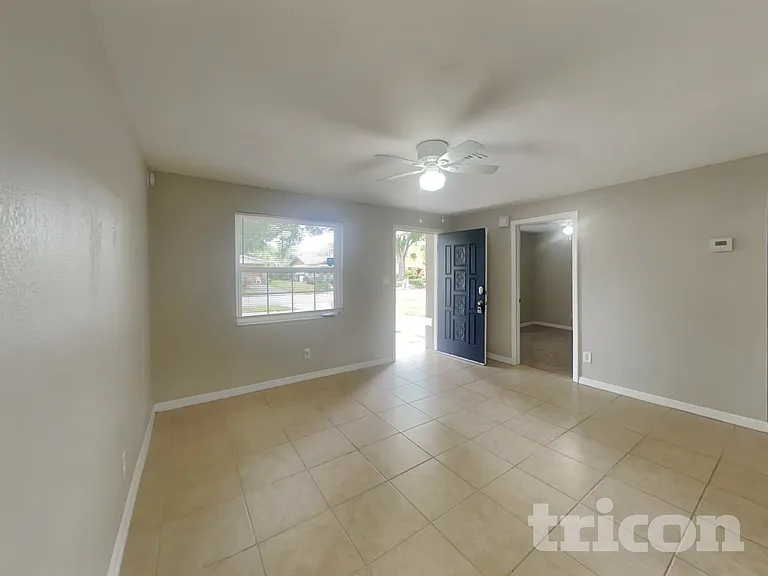 8636 Oriole Ln — Photo 4
