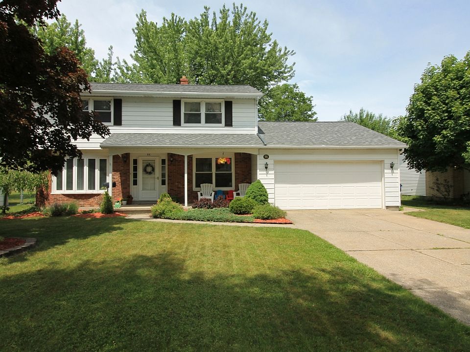 1st image of 66 Willow Green Dr