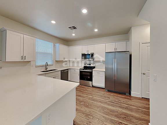 4th image of 21511 S 231st Way