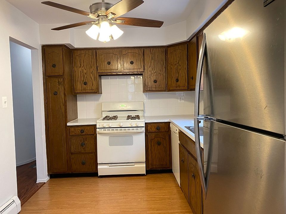 1st image of 210-11 41st Ave #3