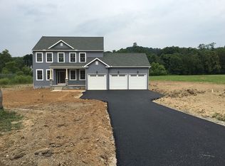 207 Stone Head Rd, Dillsburg, PA 17019