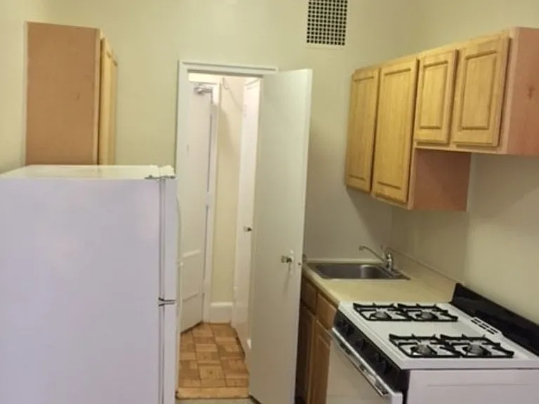 The Chancery Apartments — Photo 22