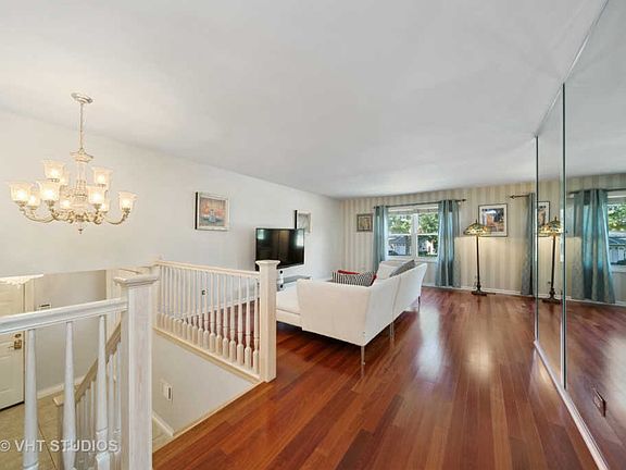 3rd image of 1461 Bolson Dr